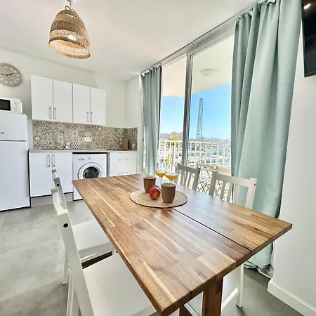 Torres De Yomely - Y4d 플라야데라스아메리카스