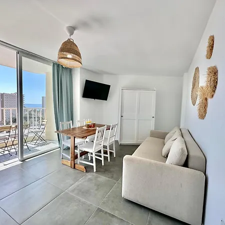 Torres De Yomely - Y4d 플라야데라스아메리카스